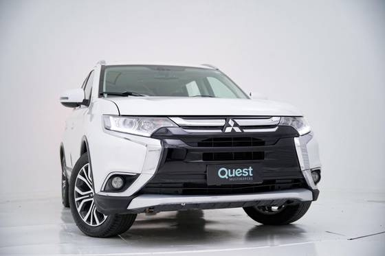 MITSUBISHI OUTLANDER 2.0 COMFORT 16V GASOLINA 4P AUTOMÁTICO